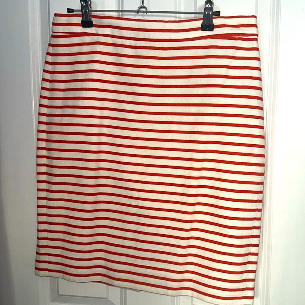 J. Crew The Pencil Skirt size 6